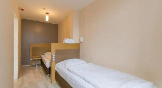 Четырёхместный номер Standard Hotel Port