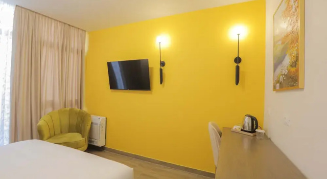 Olia Residence, Забронировать Отель Отели области Тираны с парковкой, Парковка
