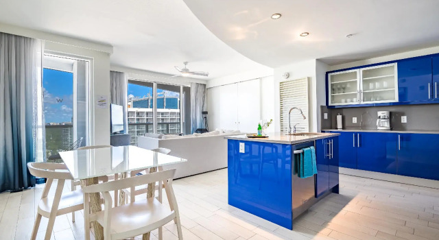 Люкс W Residences Luxury Suites Across from Fort Lauderdale Beach