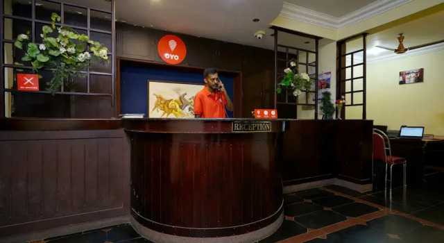 OYO 10637 Hotel Chandana Residency