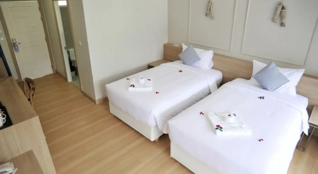 Combo Beach Hotel Samui