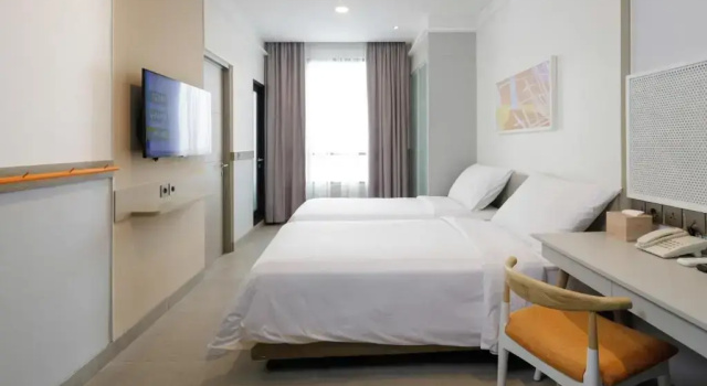 Superior Twin room Joylive BSD City