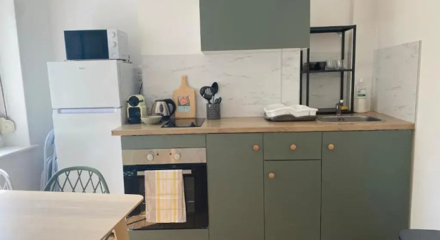 Апартаменты 1st Floor Cozy Central Flat with free parking