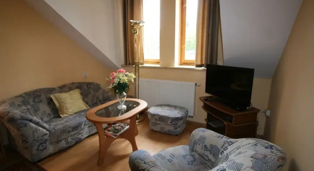 Apartment No. 5 Luční vrch 11, Boek Appartement Hotels in Karlsbad met parkeren, Parkeren