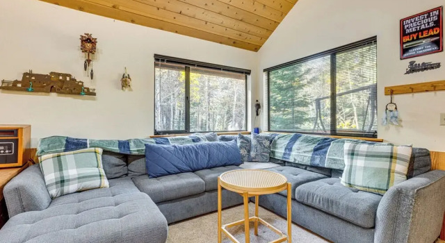 1 Mi to Skiing! Cabin Hideaway on June Lake Loop, Book Feriehus June Lake Mammoth