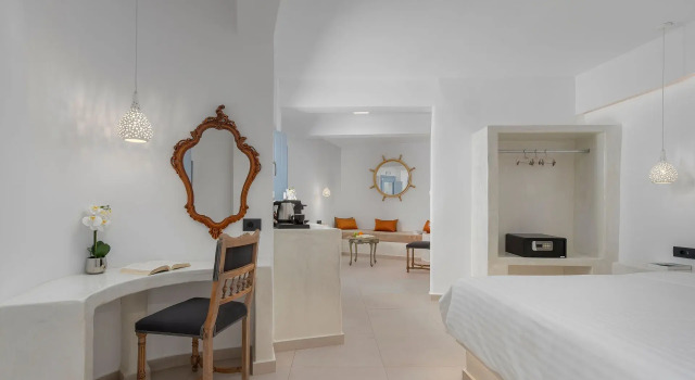 Трёхместный люкс Sole D'oro Luxury Suites