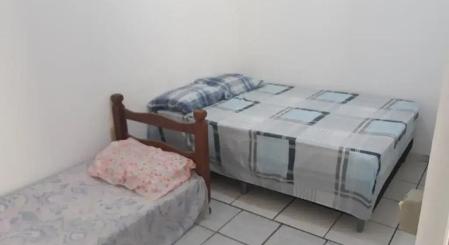 Apto 4 Completo 2 Quartos Ar Cond Fogão Geladeira etc Todo Seu Não divide com ninguém Centro Praia da Costa, Забронировать Отель Отели Praia da Costa с парковкой, Парковка