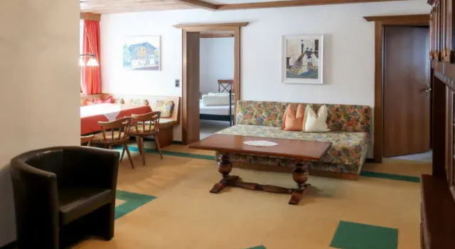 Haus Martina 120S, Đặt Khách sạn Pfunds Tirol