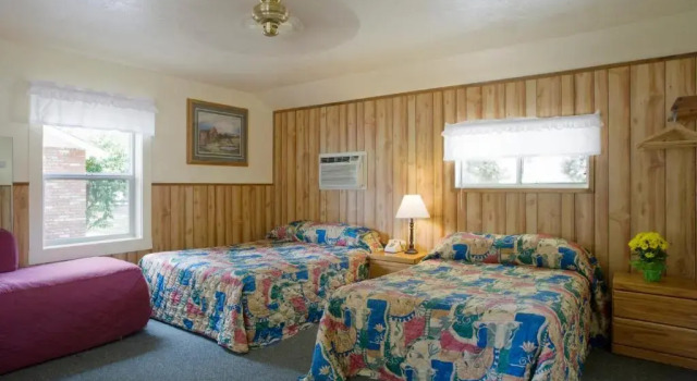 Двухместный номер Standard Lazy J Ranch Motel