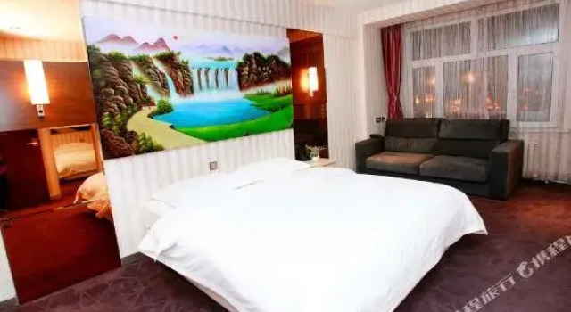 Memo's Hotel