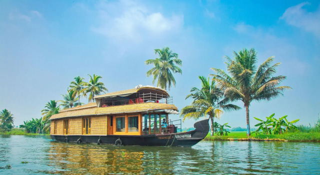 Angel Queen Houseboats, Забронировать Отель Отели штата Кералы с парковкой, Парковка