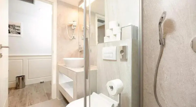 Апартаменты Iron Gates Apartments