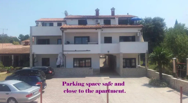 Suran Apartments