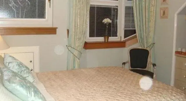 Ashbank Guest House, Забронировать Гостевой дом Отели Центральной Шотландии с парковкой, Парковка