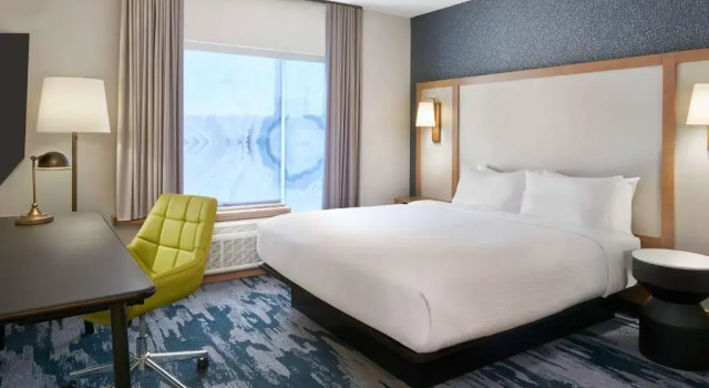 Номер Standard Fairfield by Marriott Inn & Suites Orillia