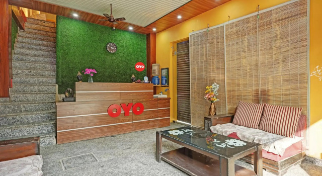 OYO Flagship 80572 Dream Comes True Hotel Banquet