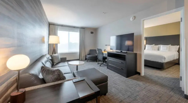 Четырёхместный люкс c 1 комнатой Residence Inn by Marriott Richmond Short Pump At The Notch