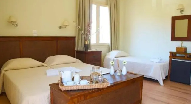 Трёхместный номер Standard Hotel Karthea