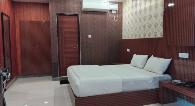 Townhouse Jawaharlal Nehru Stadium, Забронировать Дом для отпуска Коттеджи штата Тамилнада, Коттедж