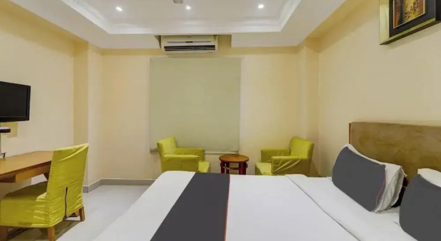 Номер Deluxe RG Suites Ashok Nagar