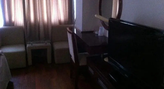 Long Anh Hotel