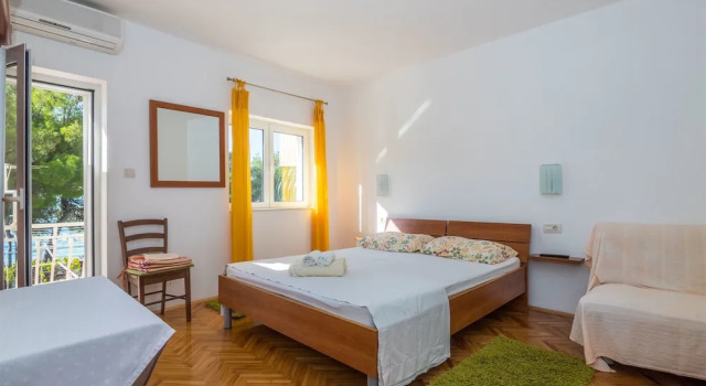 Студия Apartments Antonija