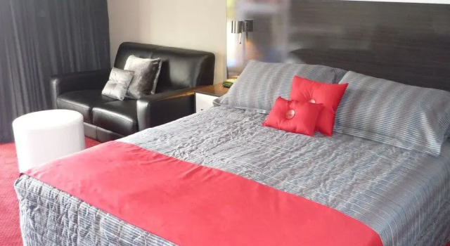 Cattlemans Country Motor Inn & Serviced Apartments, Забронировать Апартаменты/квартира Отели Даббо с завтраком, Завтраки
