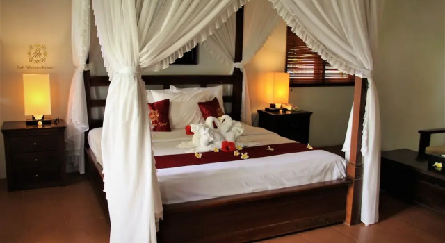 Номер Deluxe с балконом и с видом на сад Bali Nibbana Resort