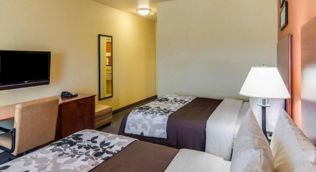 Четырёхместный номер Standard Sleep Inn & Suites Tyler South