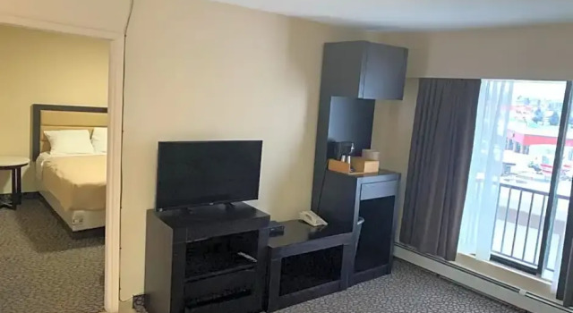 Полулюкс North Star Inn & Suites