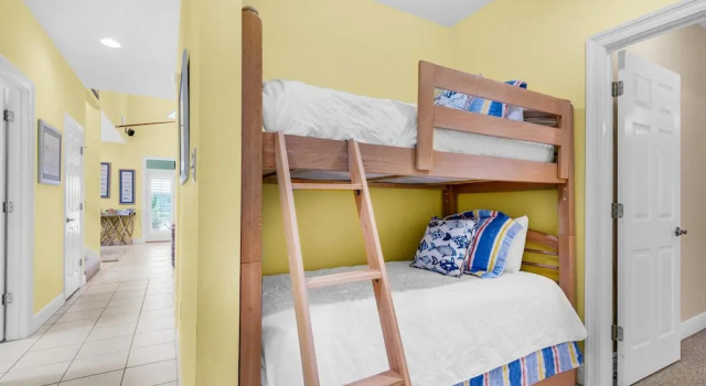 SEA Ya on the Turnaround, Rezerwuj Hotel Hotele w Emerald Coast z parkingiem, Parking