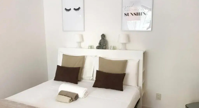 Milano Center White