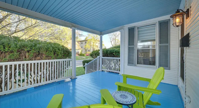 Spacious Historic Home in the Berkshires!, Rezerwuj Dom wakacyjny Pittsfield Jiminy Peak