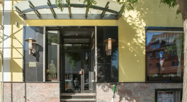 Hotel Astro