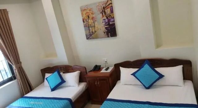 Двухместный номер Deluxe NHAT TAN HOTEL