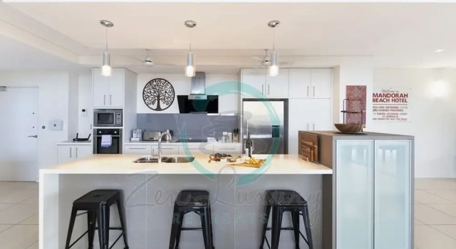 ZEN LUXURY 2-STORY Penthouse Mindal View, Забронировать Апартаменты/квартира Отели Дарвин с парковкой, рядом с Пристань для яхт «Типперари Уотерс», Парковка