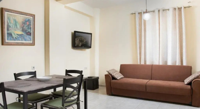 Petrakis House