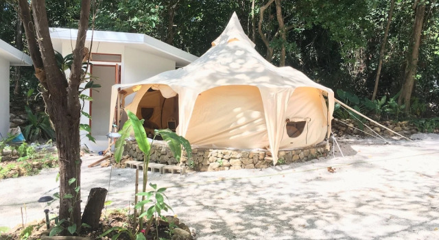 Тент Driftwood Glamping and Boutique Hotel