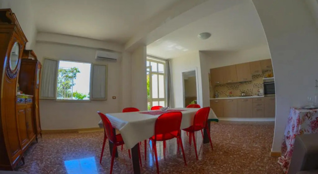 Апартаменты Casa vacanze a 3 minuti a piedi dal mare