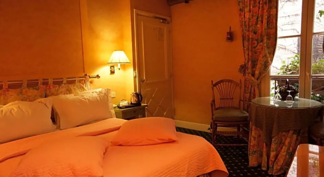 Номер Standard Le Relais Médicis