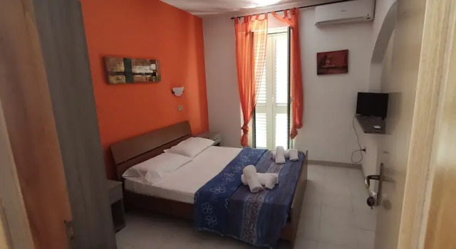 Briatico Studio 5min From The Sea And 15min From Tropea Calabria, Varaa Hotelli Briatico Calabria
