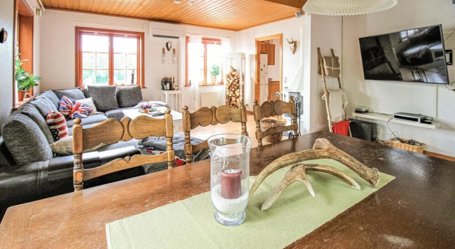 Amazing Home In Örkelljunga With Sauna, Prenota Hotel Orkelljunga 