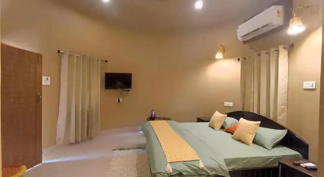 Corbett Farmyard, Rezervovat Hotel Nainital Uttarakhand