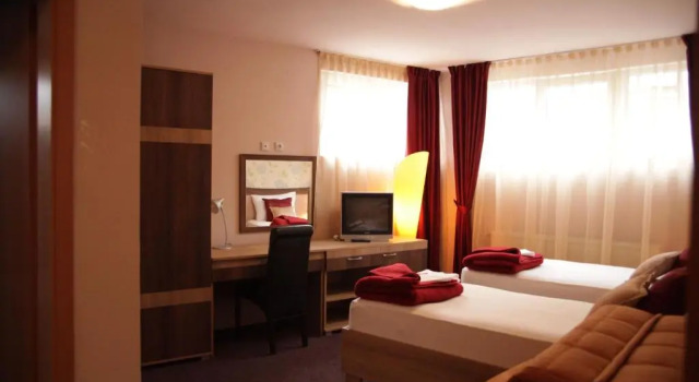 Двухместный номер Standard Hotel North City