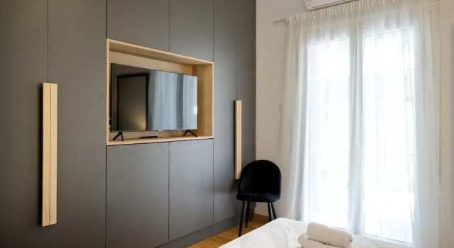 Апартаменты Luxury Elegant Big Apartment in Athens With Balcony