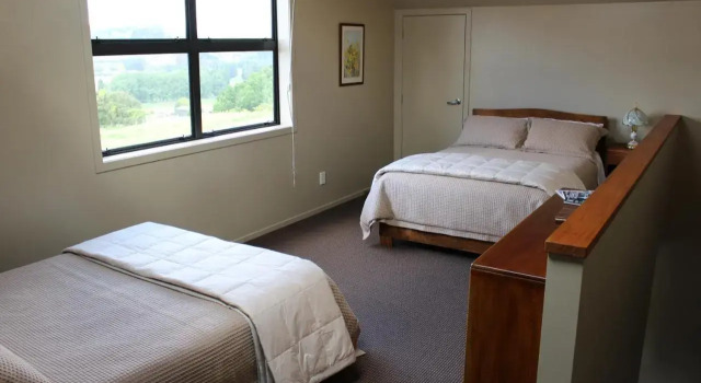 The Loft at Te Kumi Tirohanga, Buchen Sie Hotel  