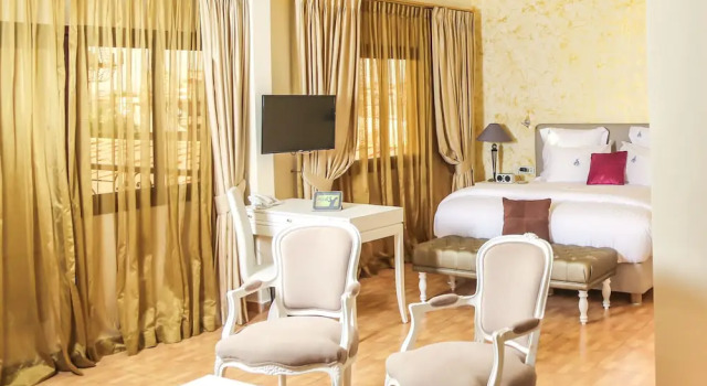 Полулюкс Particular Destiny Suites