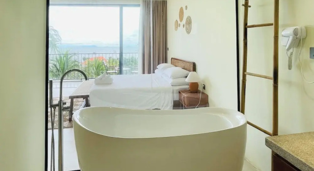 Номер Deluxe Coco Island Retreat Phu Quoc