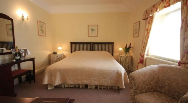 Номер Superior Worsley Arms Hotel
