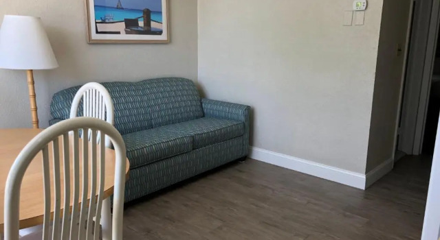 Четырёхместный люкс с 2 комнатами Biscayne Family Resort
